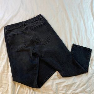 Good American Good Classic Black 120 Jeans GC625T Straight Leg Distressed 12/31